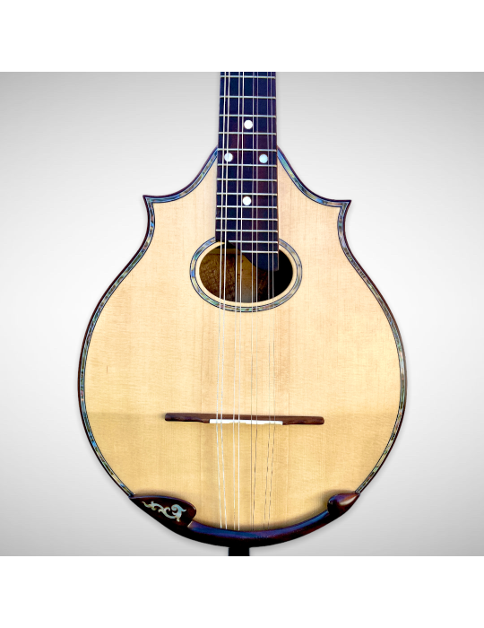 Mandolina Luthart Doble Cutaway artesanal