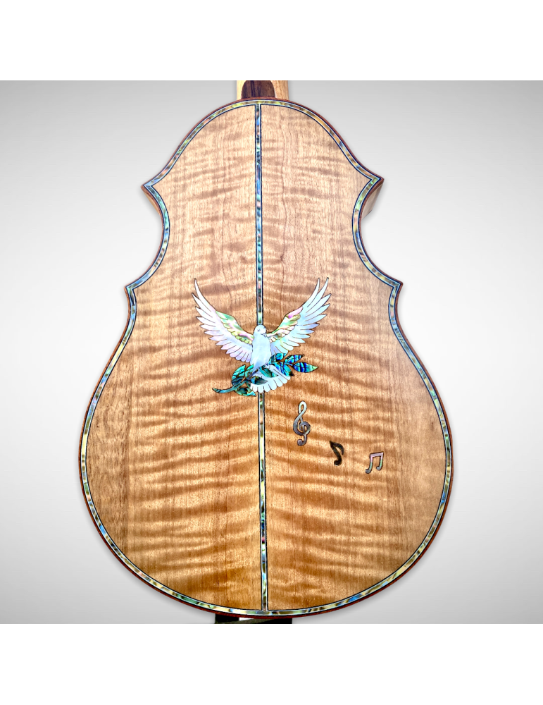 Mandolina Luthart K5-310822 con diseños en nácar