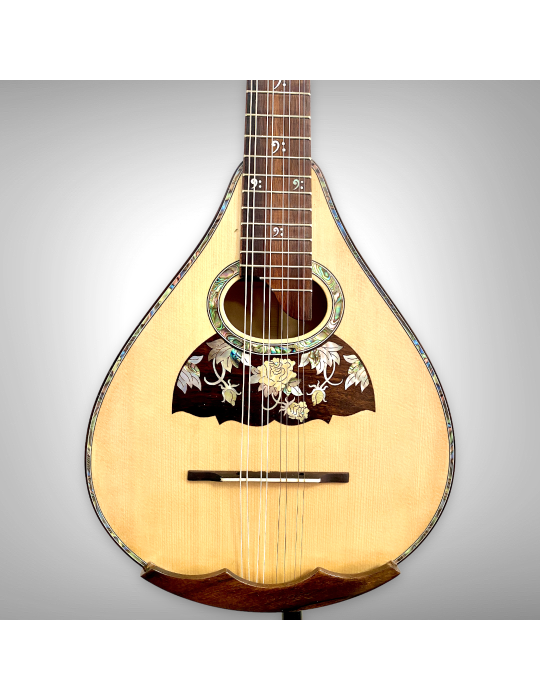 Mandolina 8 cuerdas Modelo AH de Luthart