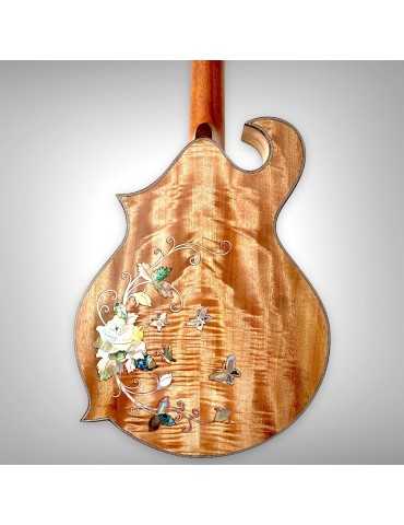 Mandolina F4 Floreada de Luthart, diseño único 2