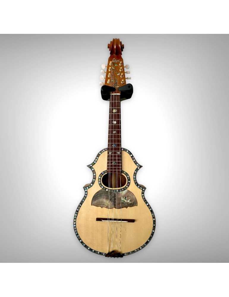 Mandolina K6 de Luthart con incrustaciones de perla