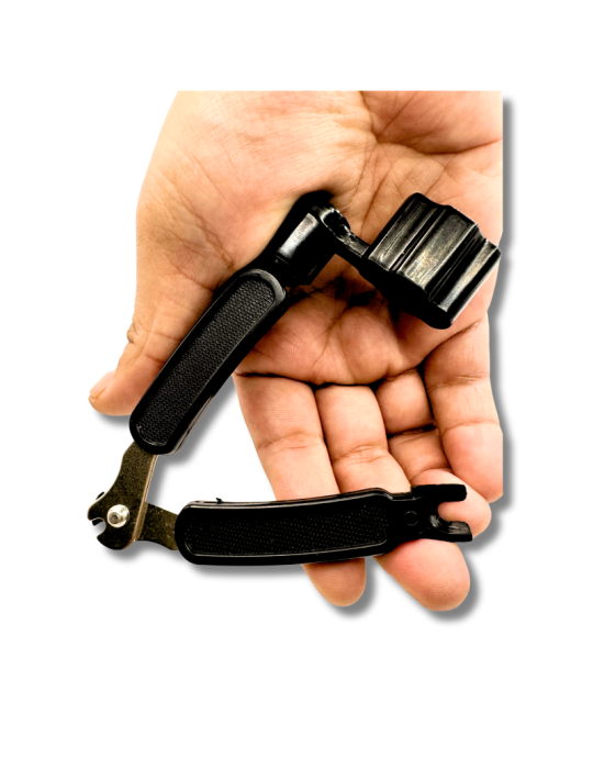 Enrollador y Cortador de Cuerdas para Instrumentos