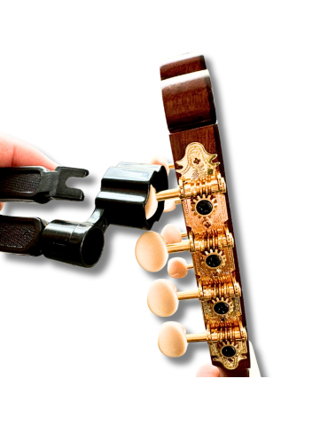 Enrollador y Cortador de Cuerdas para Instrumentos 2